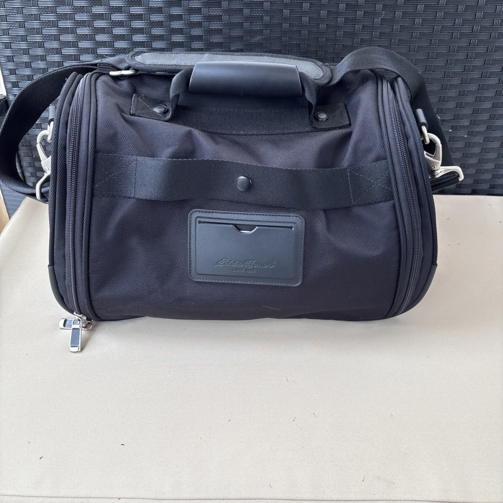 Eddie Bauer Overnight Travel Carry On Bag Tote 16" Adjustable Strap  Lightweight